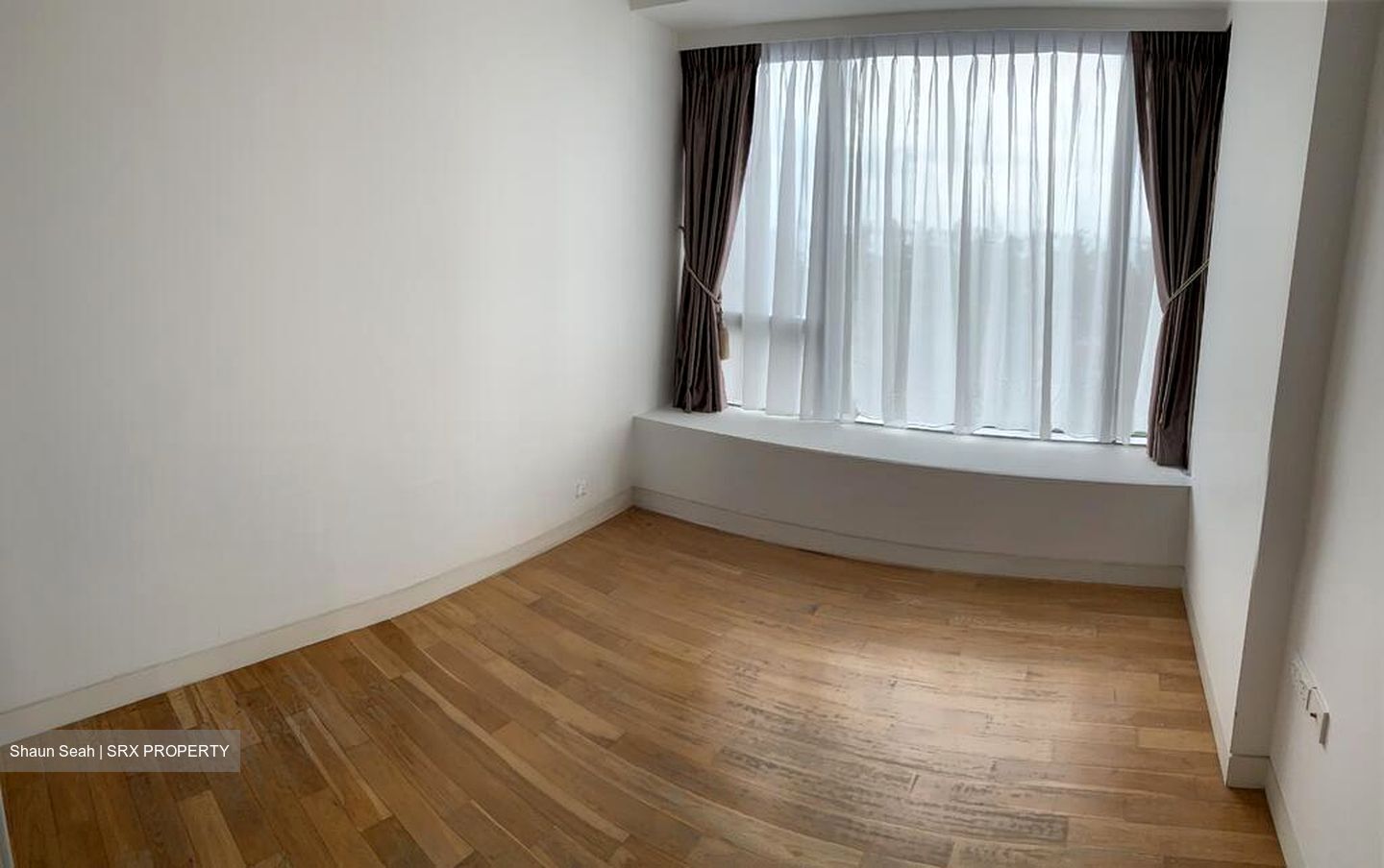 SilverSea (D15), Condominium #524888511